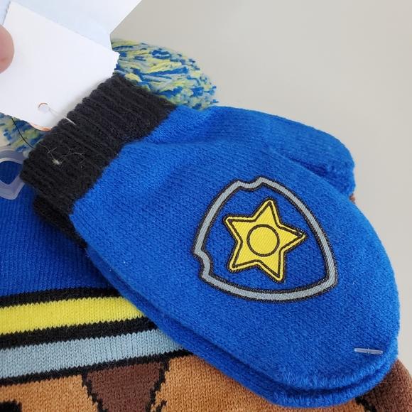 Nickelodeon PAW Patrol beanie and mittens set NWT - Picture 4 of 10